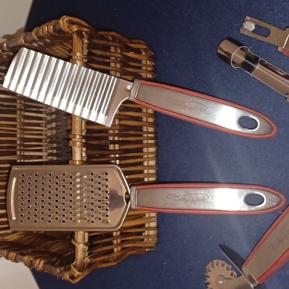Wolfgang Puck Utensils NWOT - Picture 2 of 4